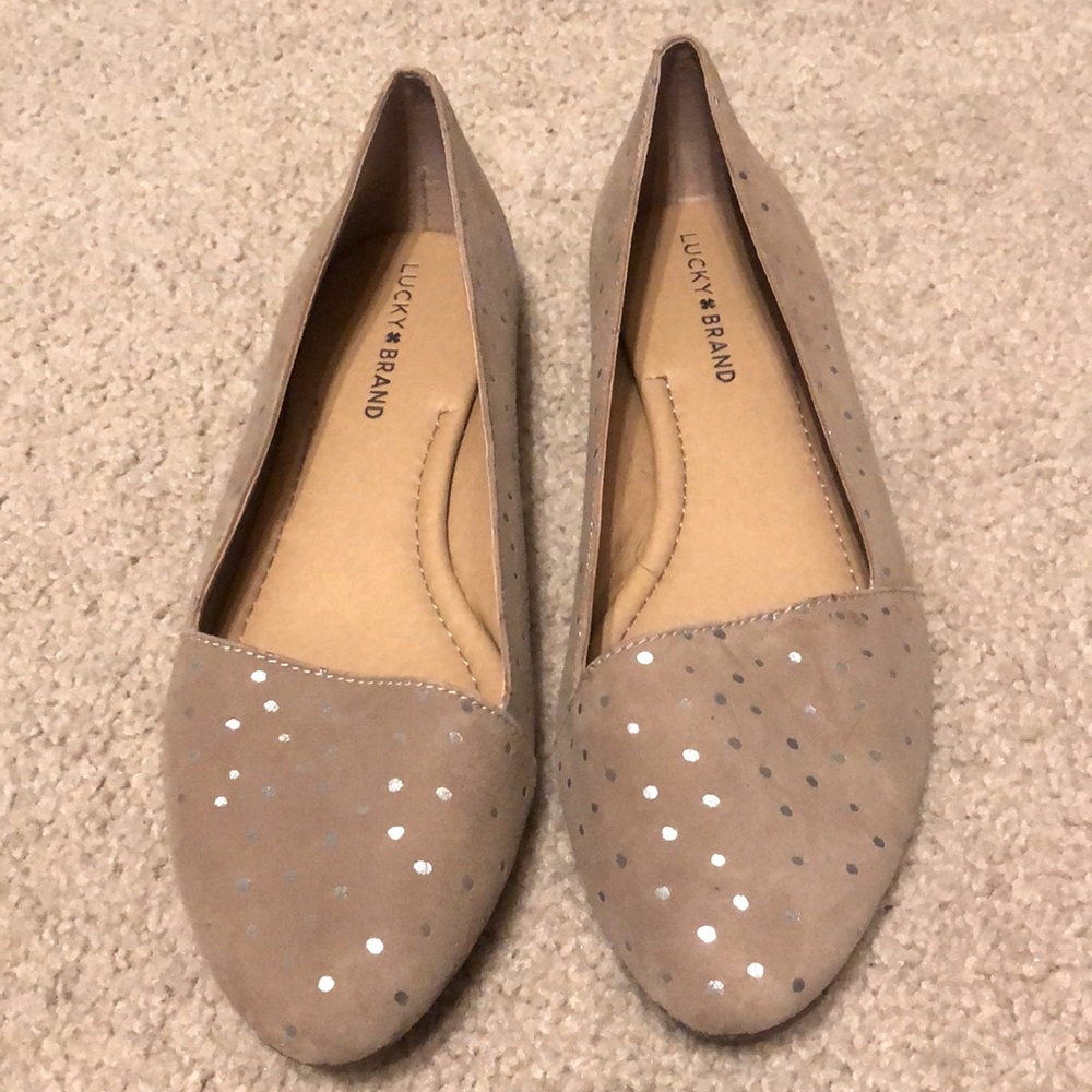 Lucky Brand Tan Flats - size 9